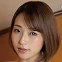 八乃翼的公开人物肖像