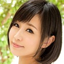 明里友香的公开人物肖像