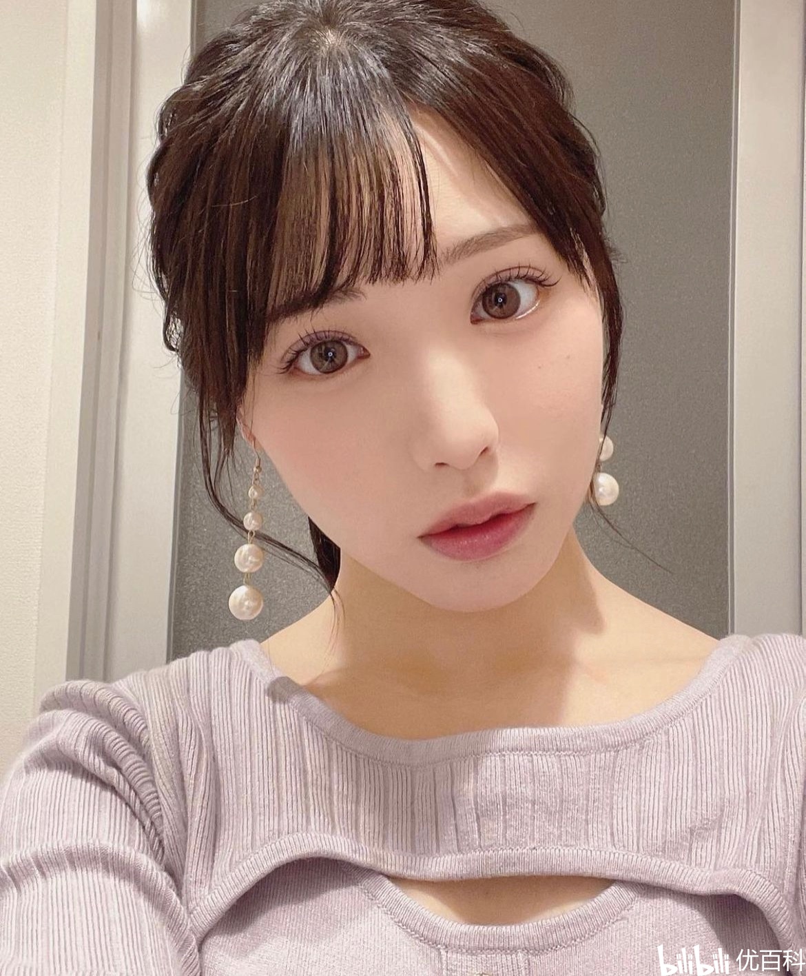 白桃はな